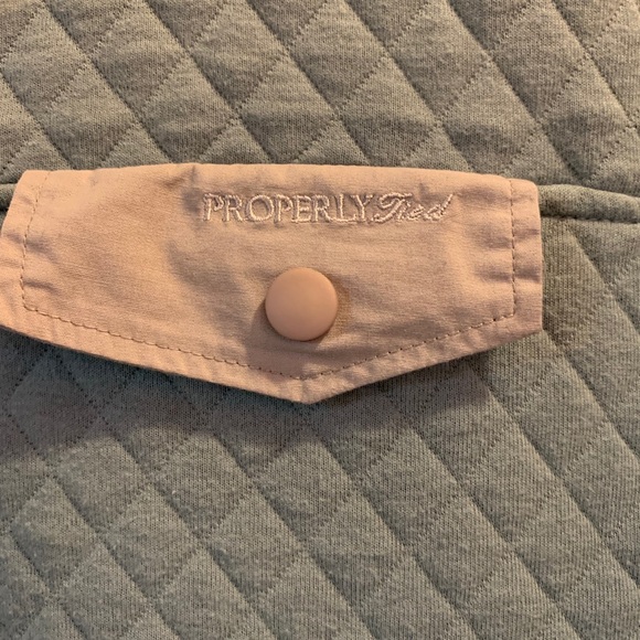 Properly Tied Quilted Pullover - Picture 5 of 9